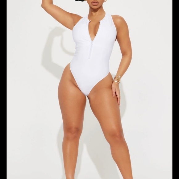 NWT Evelyn Zip-up One Piece Swimsuit-White - Picture 2 of 6